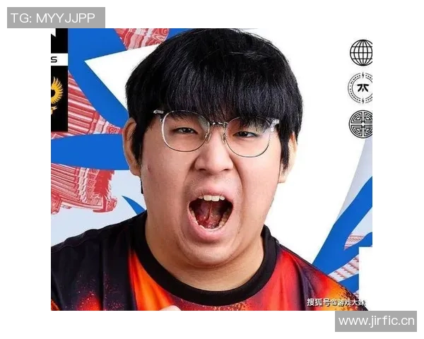 英雄联盟战术解析：深入探讨TES战队的包夹策略与执行细节